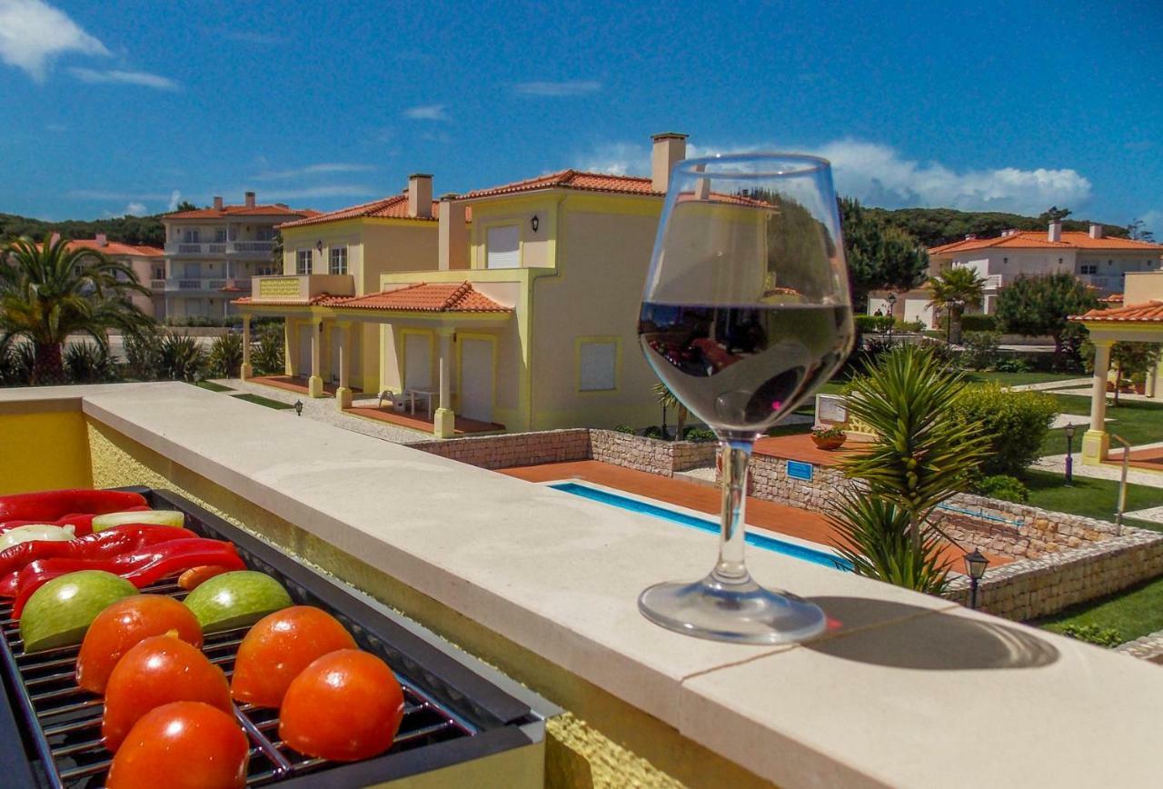 Praia Del Rey Pool View Bythe Sea Praia del Rei المظهر الخارجي الصورة
